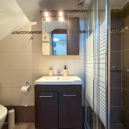 Villa Secret Paradise Front 1 *