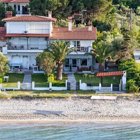 Secret Paradise Front 1 Villa Pefkohóri
